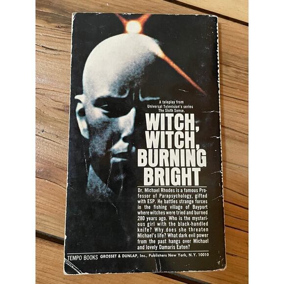 The 6th Sense. Witch Witch Burning Bright Paperback Vintage book. John Bloch - Picture 2 of 2